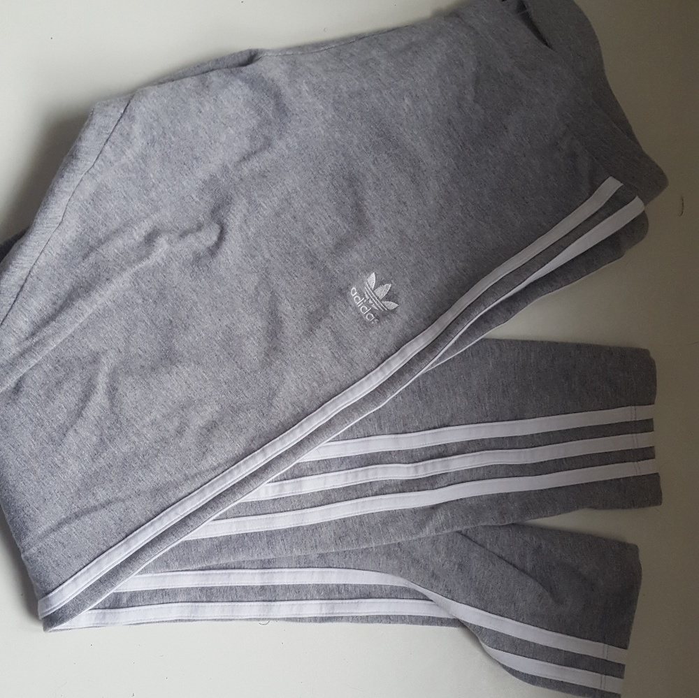 Adidas leggings